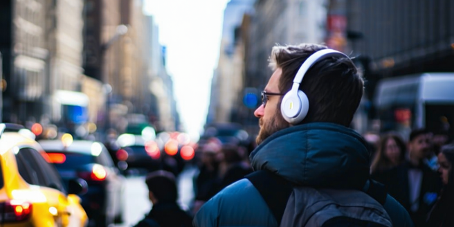 Listening Experiences With Noise-canceling